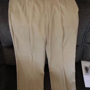 Tommy Bahama 100% Silk slacks